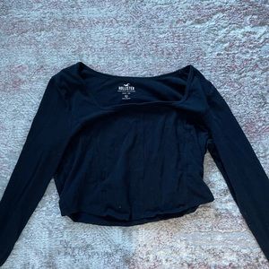 Hollister crop top in black and white